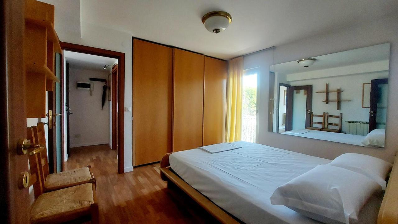 Panoramic Apartment Bardolino Exterior photo